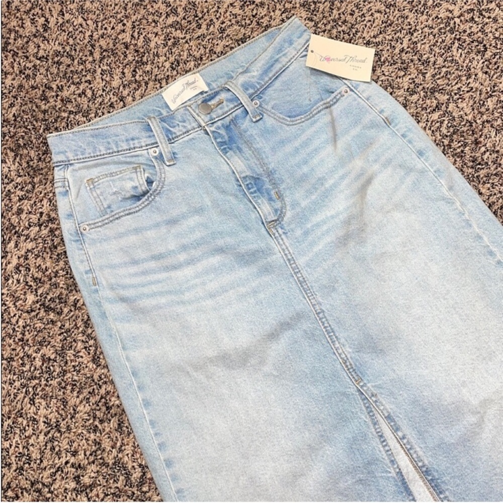 🆕Universal Thread High Rise Light Blue Denim Maxi Skirt Front Slit Var Sizes NWT - Picture 2 of 9